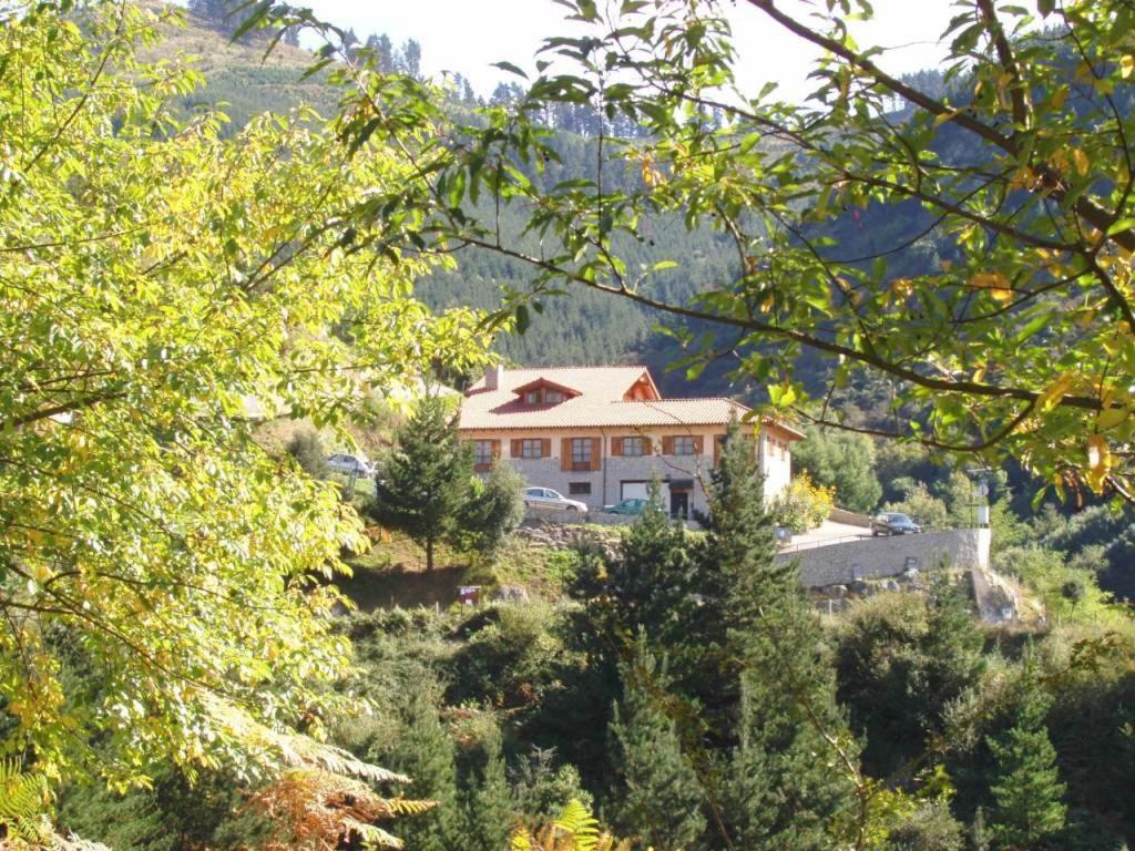 Agroturismo Ordaola Alonsotegi Екстер'єр фото
