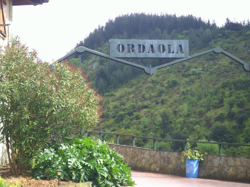 Agroturismo Ordaola Alonsotegi Екстер'єр фото