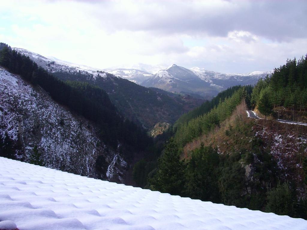 Agroturismo Ordaola Alonsotegi Екстер'єр фото